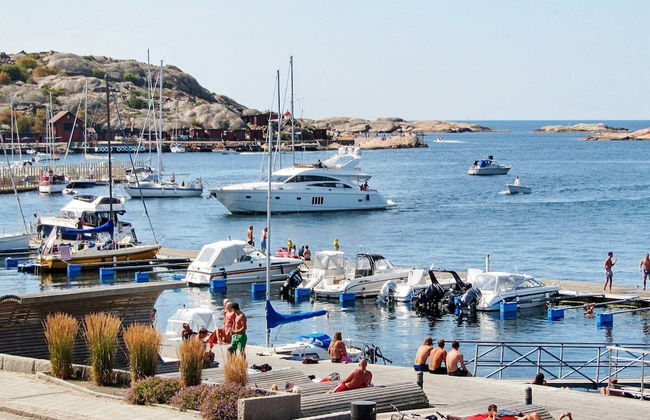 6 Person Holiday Home in Lysekil - Foto 19