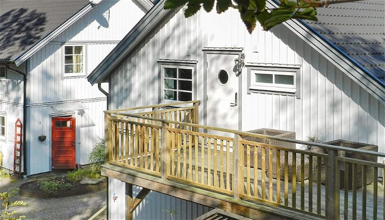 Foto 1 - 6 Person Holiday Home in Lysekil