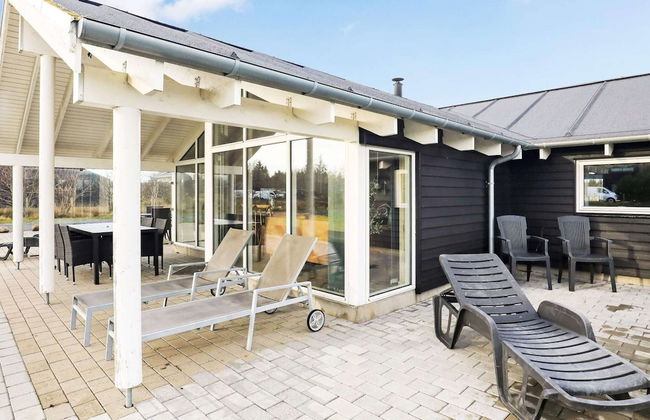 8 Person Holiday Home in Albaek - Foto 16