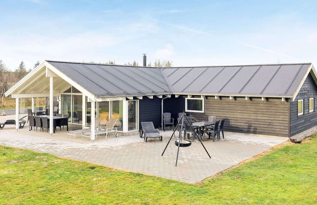 8 Person Holiday Home in Albaek - Foto 1