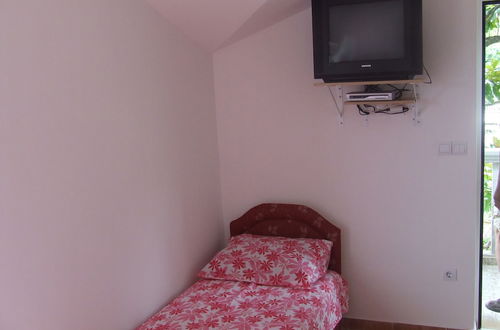 Photo 2 - Apartments Lazović