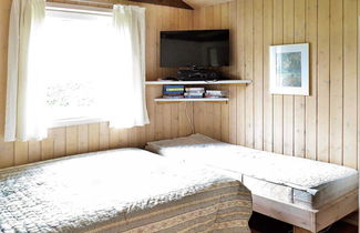 Photo 3 - 6 Person Holiday Home in Hals