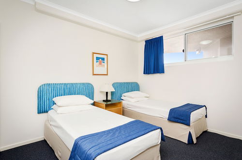 Photo 5 - Kirra Beach Apartments