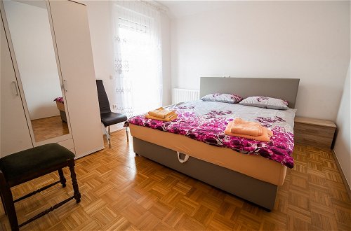 Foto 1 - Apartments Želimlje