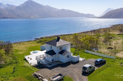 Photo 25 - Private Cozy House by the Fjord