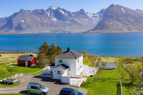 Photo 27 - Private Cozy House by the Fjord