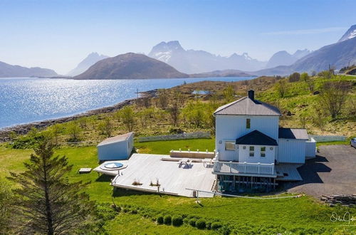 Photo 1 - Private Cozy House by the Fjord