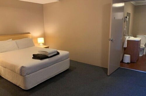 Photo 27 - Sydney Airport Suites