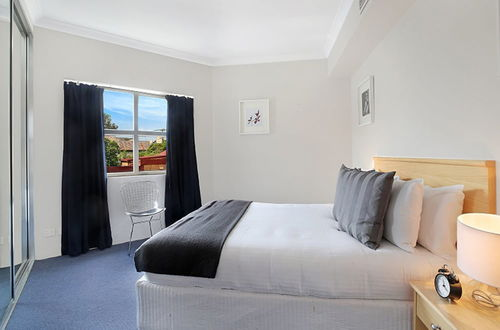 Photo 9 - Sydney Airport Suites