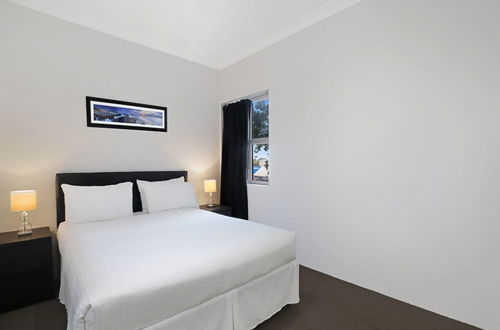 Photo 11 - Sydney Airport Suites