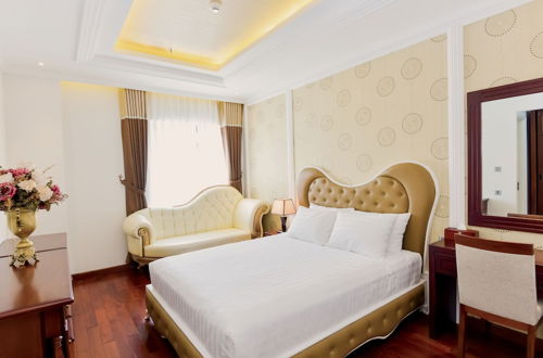 Photo 2 - Rung Huong Apartment