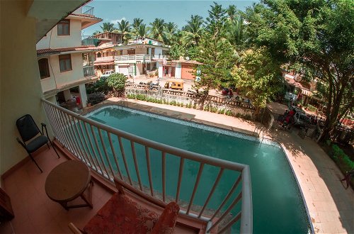 Foto 15 - Showstopper Apartments 1 BHK Pool View