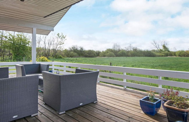 6 Person Holiday Home in Borkop - Foto 35