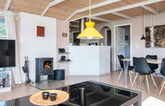 6 Person Holiday Home in Borkop - Foto 9
