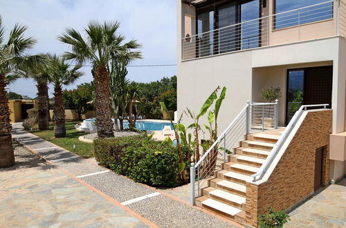 Photo 44 - Xenos Villa 2 With 5 Bedrooms Private Swimming Pool, Near the sea