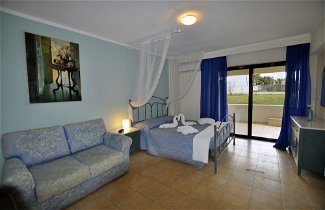 Photo 3 - Xenos Villa 2. With 5 Bedrooms , Private Swimming Pool, Near the sea in Tigaki