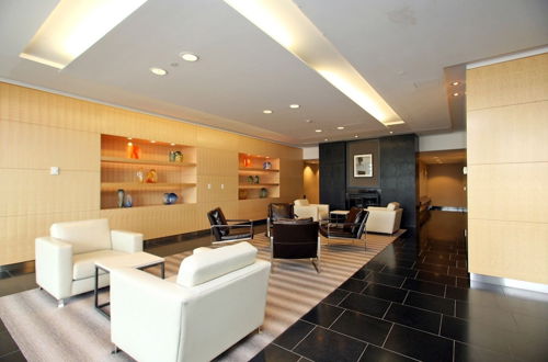 Photo 3 - Applewood Suites - Luxury Condo