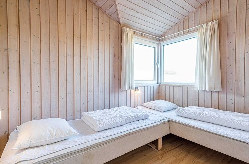 Photo 4 - 10 Person Holiday Home in Hvide Sande