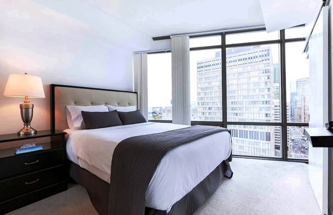Altitude Suites Bay Street by Teristo Group - Photo 8