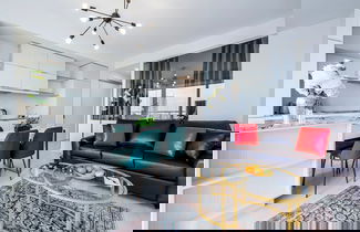 Photo 2 - Altitude Suites on Yonge