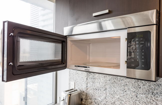 Altitude Suites Bay Street by Teristo Group - Photo 77