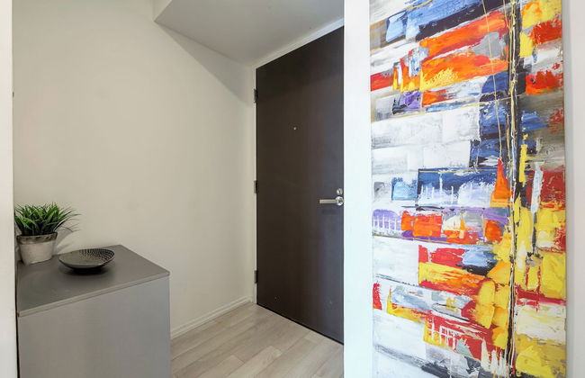 Altitude Suites Bay Street by Teristo Group - Photo 73