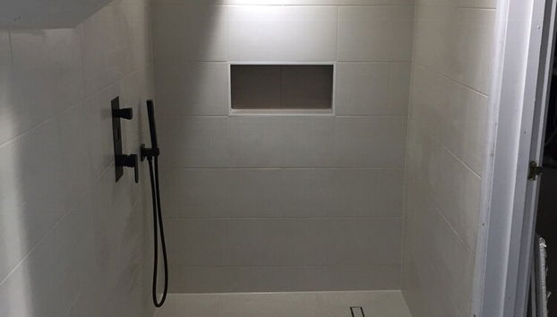 Bathroom shower