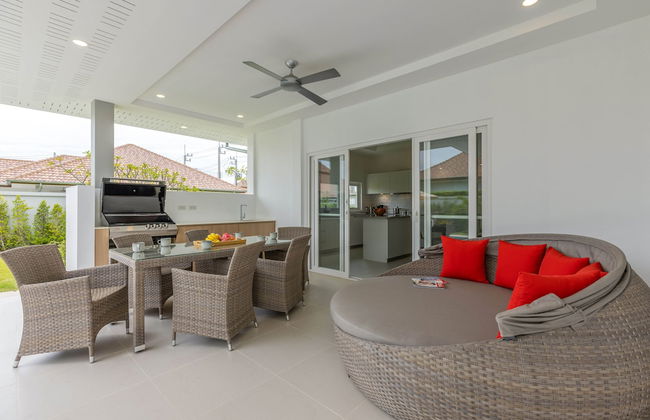 Private 3 Bedroom Pool Villa MS22 - Photo 32