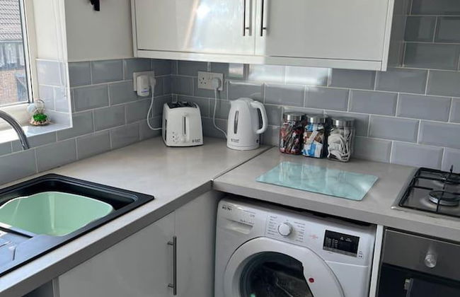 Impeccable 5-bed Apartment in Southend-on-sea - Foto 10