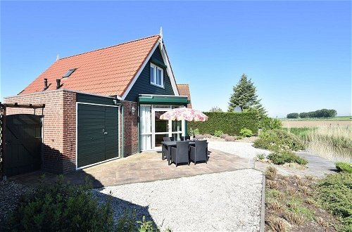 Photo 40 - Modern Holiday Home in Ooltgensplaat by Lake Volkerak