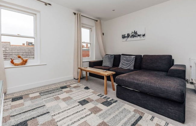 Central Modern Flat Sleeps 6 - Dedicated Parking - From 125 Per Night - Foto 24