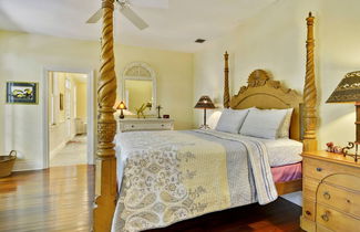 Foto 3 - Easy Livin' by Avantstay Key West Home w/ Pool & BBQ Week Long Stays Only