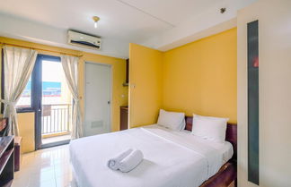 Photo 3 - Cozy And Homey Studio Apartment At Metropark Condominium Jababeka