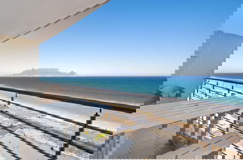 Foto 2 - The Waves 1002
