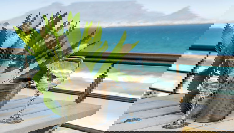 Foto 1 - The Waves 1002