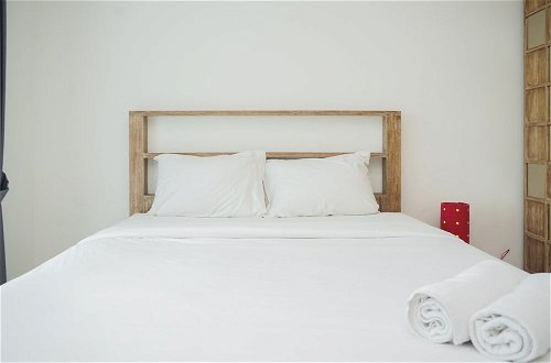 Photo 3 - Nice and Homey Studio at Bintaro Embarcadero Apartment