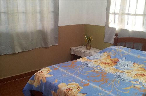 Foto 4 - Fully Furnished 2 Bedroom Ground Floor Apartment With Pool