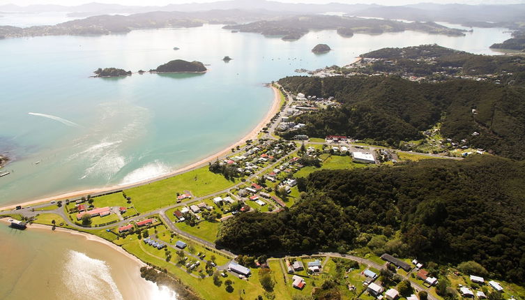 Photo 1 - Waitangi Beach House