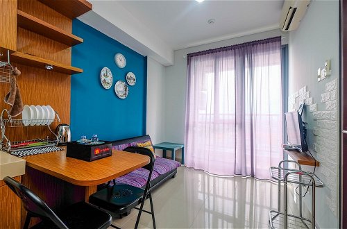 Photo 6 - Homey and Comfortable 1BR Apartment at Royal Olive Residence