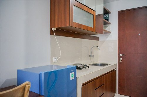 Photo 6 - Cozy and Functional Studio Apartment at Springwood Residence