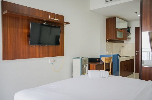 Photo 4 - Cozy and Functional Studio Apartment at Springwood Residence