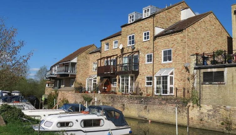 Photo 1 - River Courtyard Apartment In The Heart Of