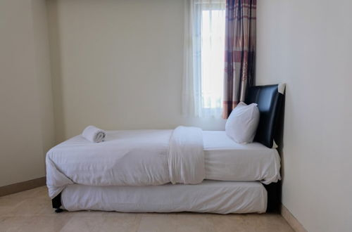 Photo 5 - Homey and Relaxing 2BR @ Kondominium Golf Karawaci Apartment