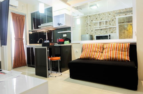 Photo 10 - Modern 2BR with City View at Bassura Apartment