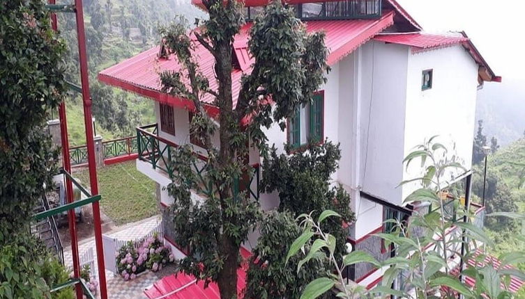 Photo 1 - Veenu's Cottage