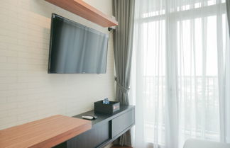 Photo 2 - Fully Furnished and Comfortable Studio at Ciputra International Apartment