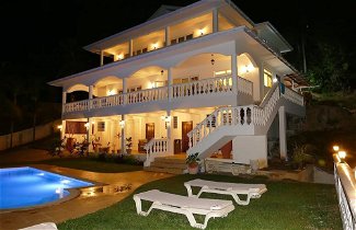 Photo 1 - Villa Karibu