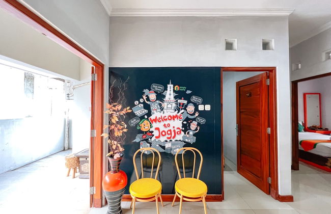 Homestay Jogja dekat Ambarukmo by Simply Homy - Foto 22