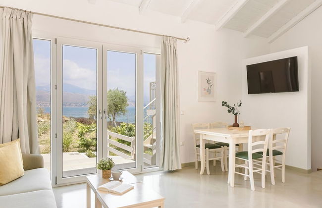 Apollonides Seafront Villa 2 “Melete” - Foto 6
