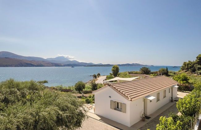 Apollonides Seafront Villa 2 “Melete” - Foto 30